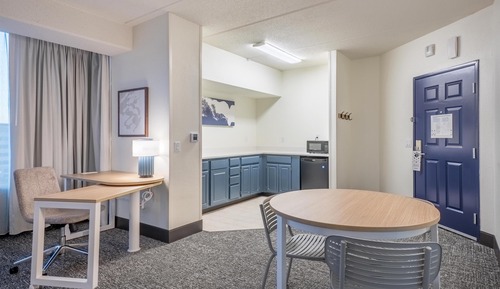 Suite, 1 King Bed