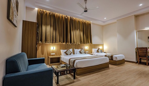 Executive Triple Room