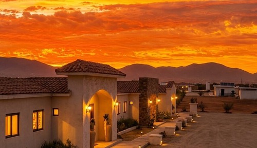 Baja Toscana Private Wine Country Retreat
