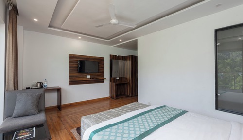 Premium Room, Balcony, Mountain View