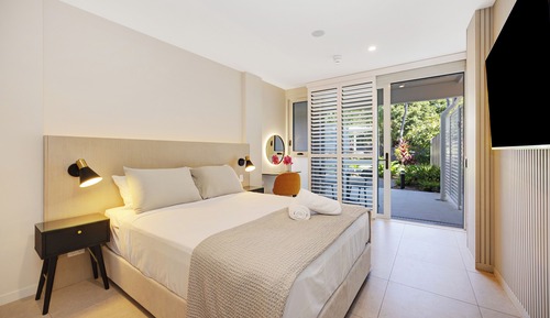 Garden Queen Room with Terrace