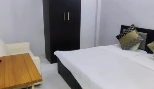 Basic Double Room