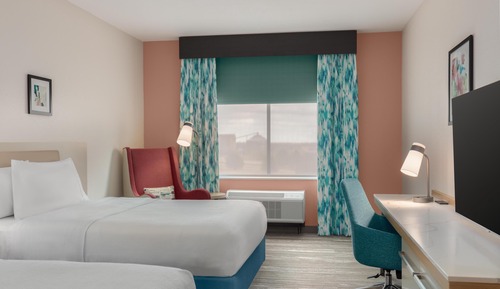 Room, 2 Queen Beds, Accessible, Bathtub (Mobility & Hearing)