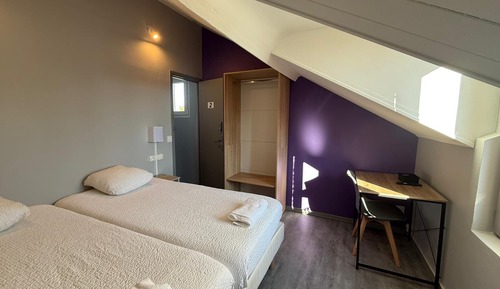 Classic Twin Room