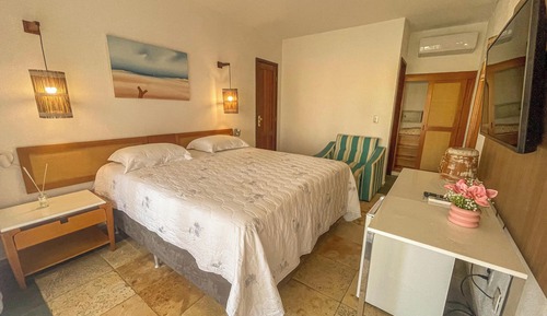 Quadruple Room, Pool View