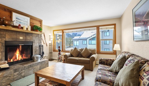 Condo, 2 Bedrooms
