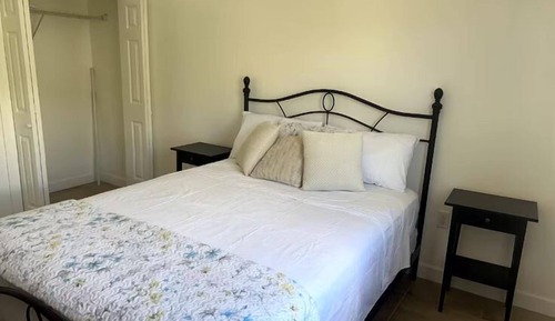 Deluxe Condo
