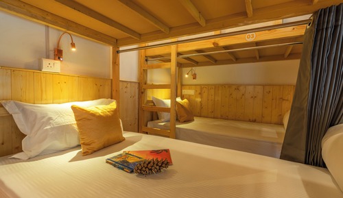 Bed in 4 Bed Mixed Dormitory