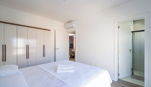 Basic Apartment