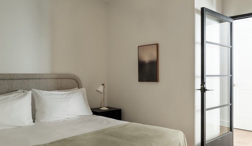 One Bedroom Standard