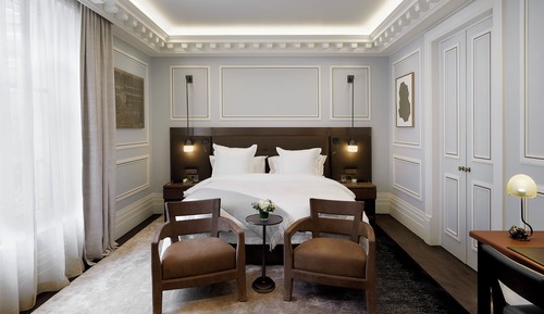 Premier Suite