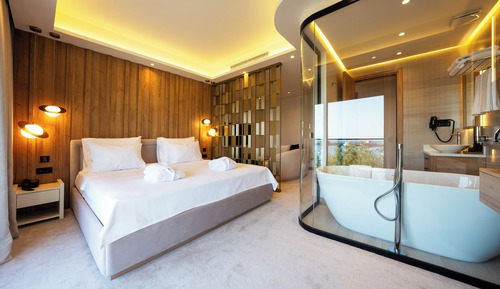 Deluxe Suite, Balcony, Sea View
