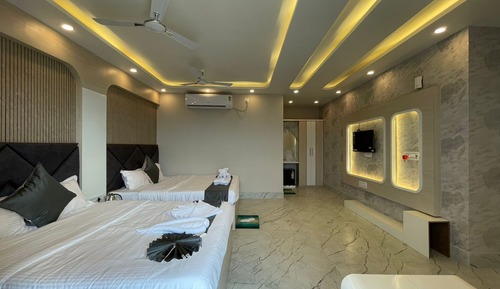 Quadruple Room with Balcony