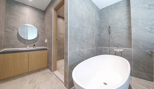 Royal Twin Room, City View