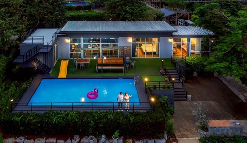 Modern Italian Pool Villa 4
