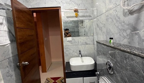 Deluxe Single Room, Balcony, Mountain View