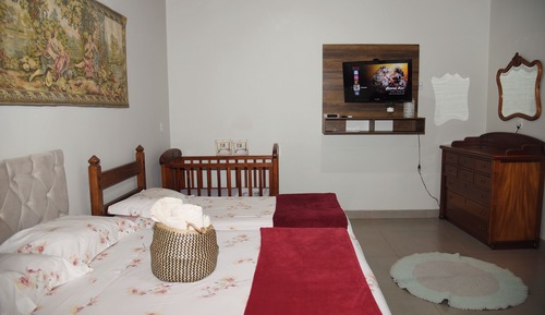 Deluxe Suite, Courtyard View