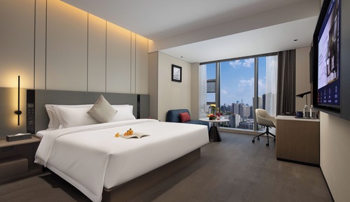 Superior Double Room, City View