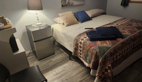 Single Room, Garden View