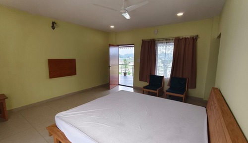 Deluxe Double Room, Garden View