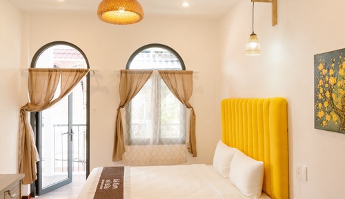 House, Multiple Bedrooms