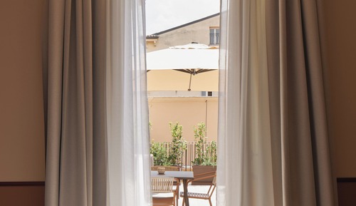 Monolocale, 1 letto king e 1 divano letto (King) e terrazza