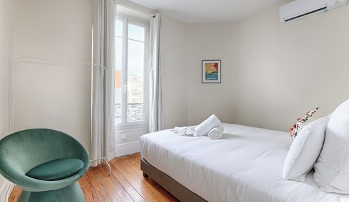 Peony Apartment