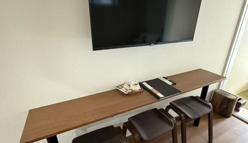 City Triple Room