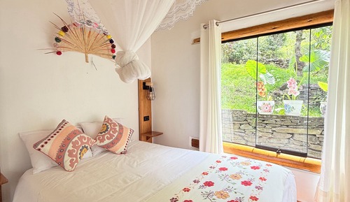 Basic Double Room, Garden View