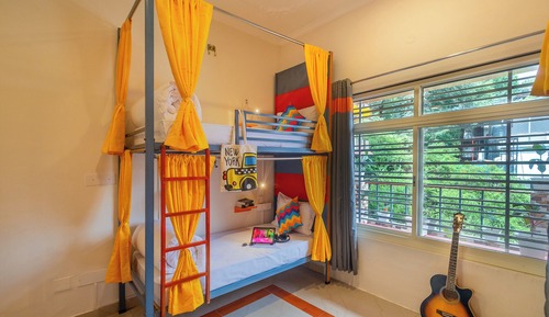 Bed in 4 Bed Mixed Dormitory Room with Ensuite Bathroom
