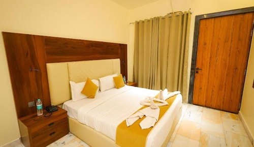 Deluxe Single Room, City View