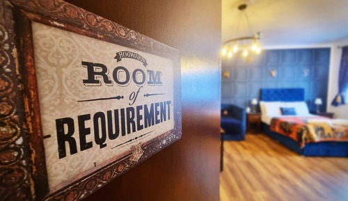 Exclusive Studio, Ensuite (Wizarding Studio Room)