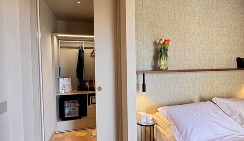 Comfort Room, Accessible