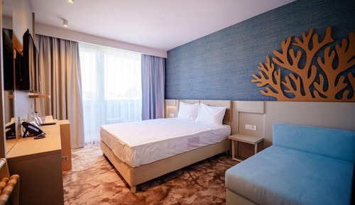 Family Triple Room, Balcony