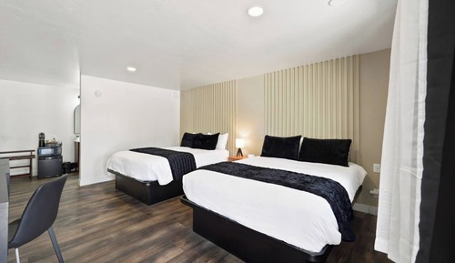 Renovated Deluxe Queens
