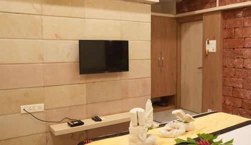 Deluxe Room, City View