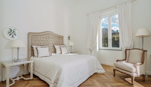 Deluxe Room, Terrace, Garden View
