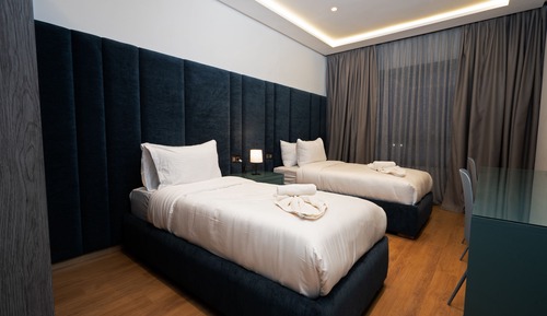 Family Apartment, 3 Bedrooms, Beachside