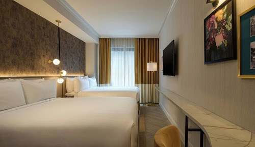 Standard Room, 2 Queen Beds (Mobility Accessible, Tub)