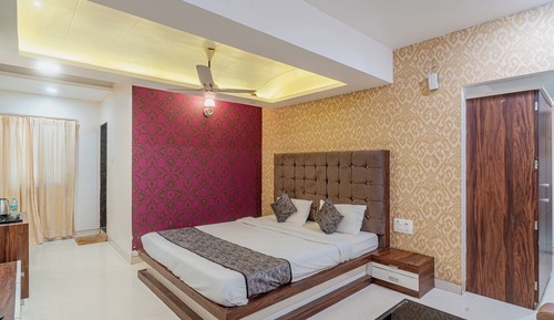 Suite, Balcony, Garden View