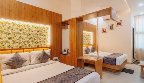 Deluxe Room, City View