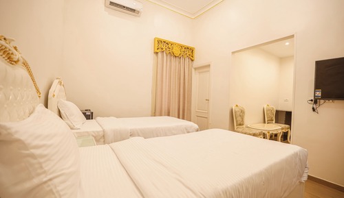 Classic Double or Twin Room