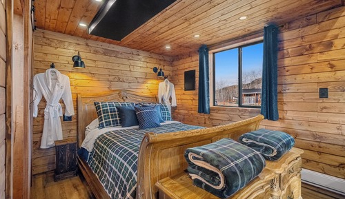 Luxury Cabin