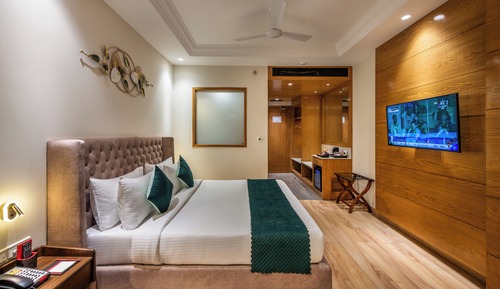 Deluxe Room, City View