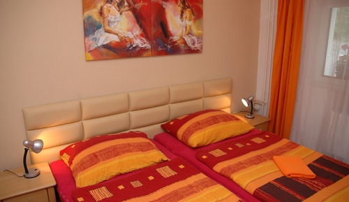 Classic Apartment (No.1; 3 persons)