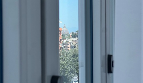 Deluxe Triple Room, City View