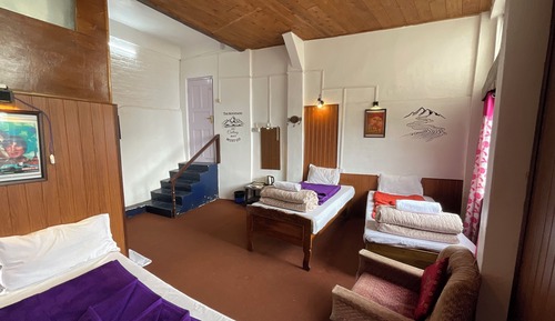 Family Quadruple Room, Hill View