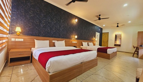 Superior Quadruple Room, Garden View