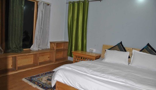 Economy Cottage