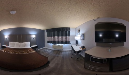 Luxury 1 King Honeymoon Suite with Jacuzzi Oversized Non-Smoking